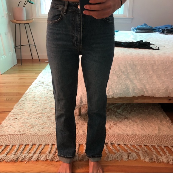 Reformation Liza High Rise Straight Jean in Laguna - Picture 2 of 6